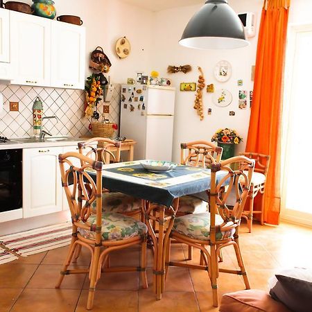 Bed And Breakfast Agrumi In Terrazza Aragona Eksteriør billede